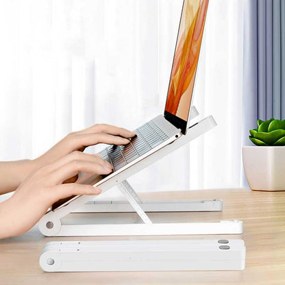 Adjustable laptop stand